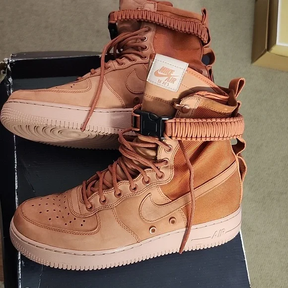 Nike Air Force 1 Boot/Dusty Peach/Womens Size 11/ Mens Size 9.5 - Picture 6 of 6